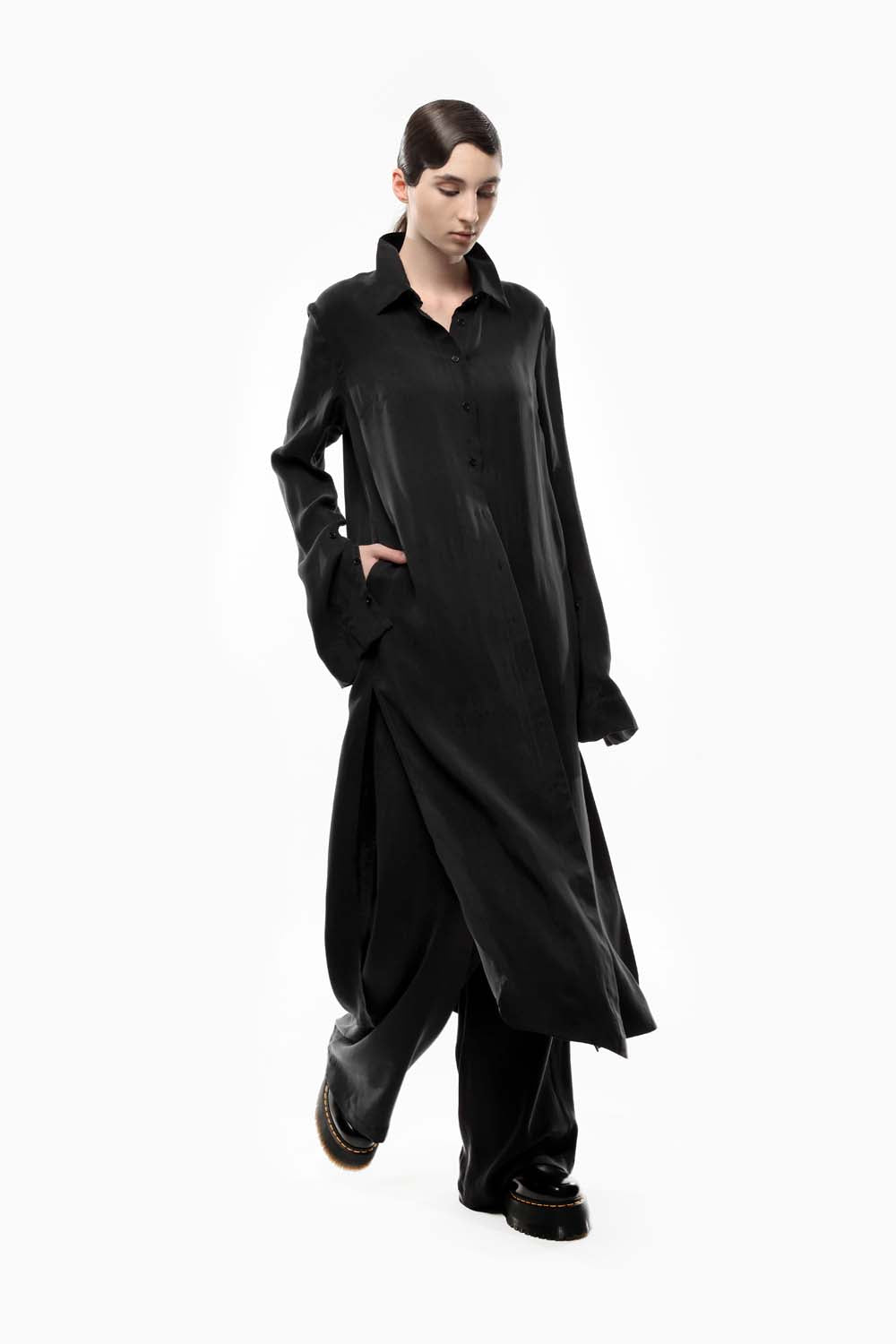VOID STREAM SHIRT DRESS