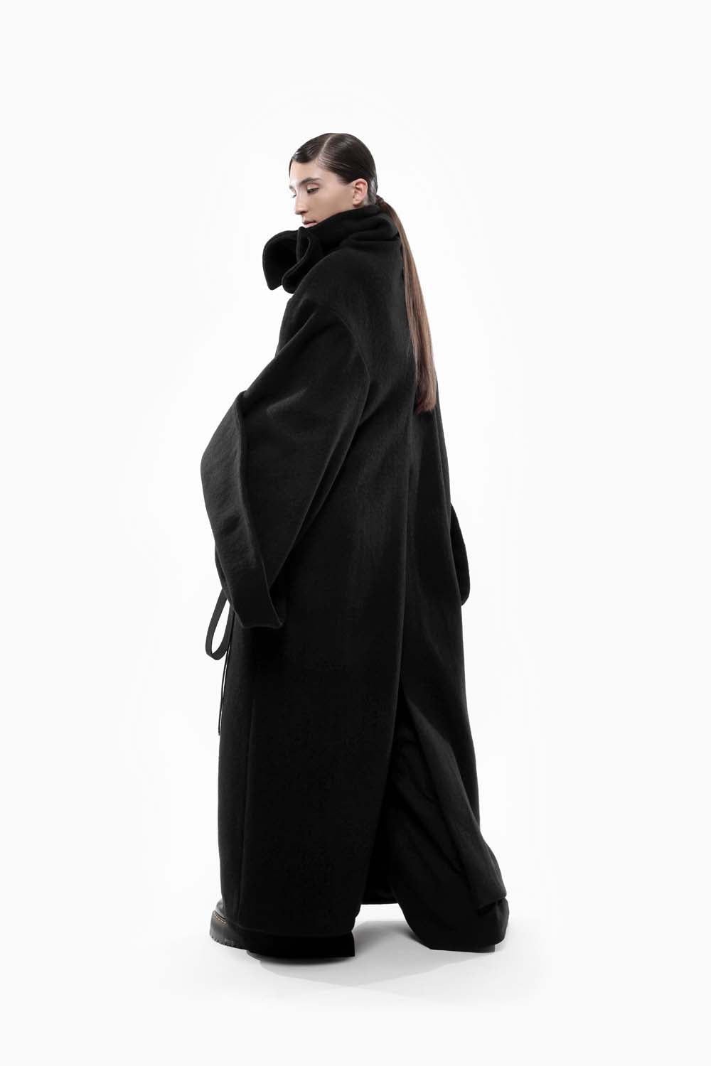 OBSCURA HALO COAT