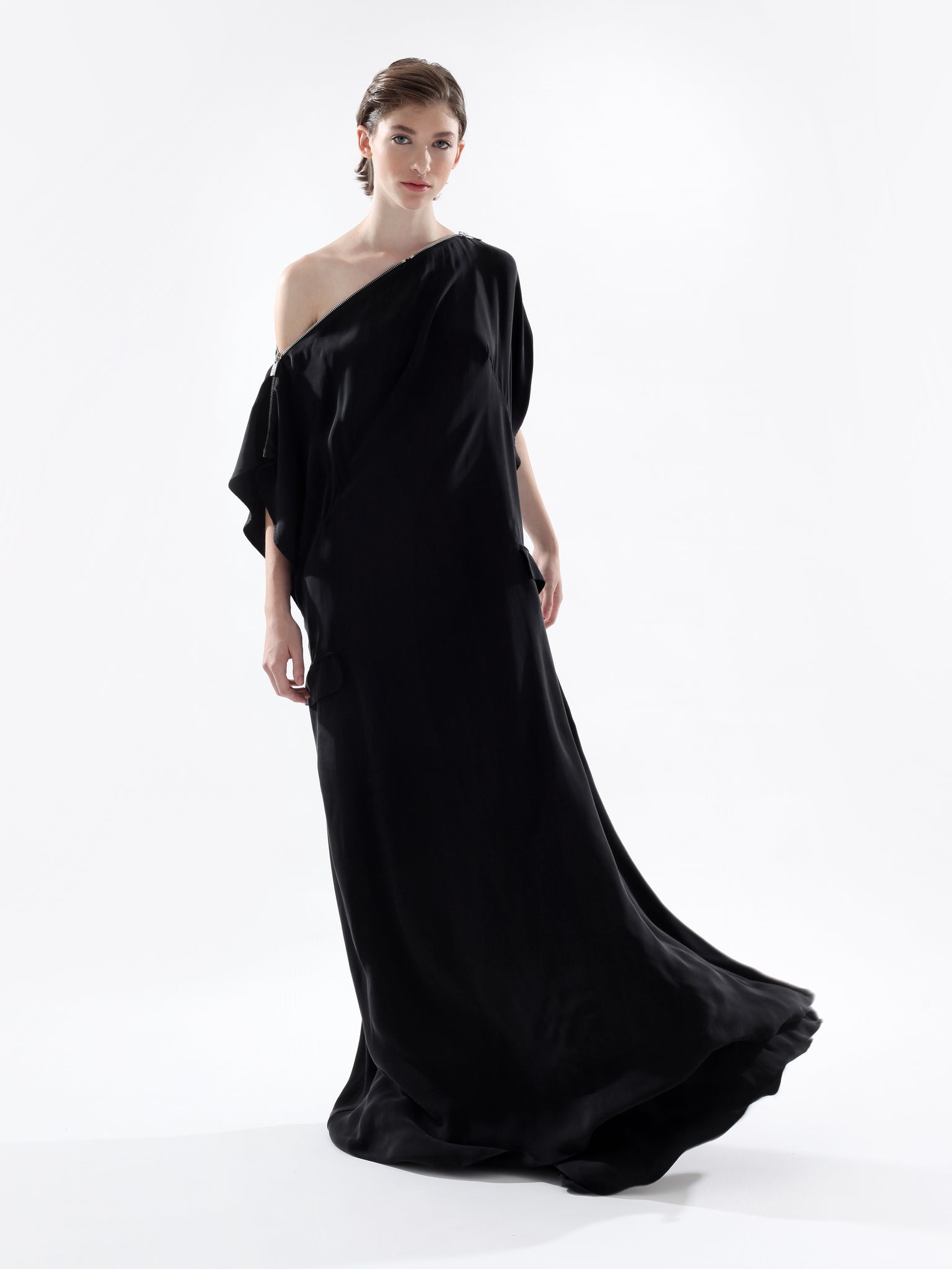 SCULPTED FLOW DRESS