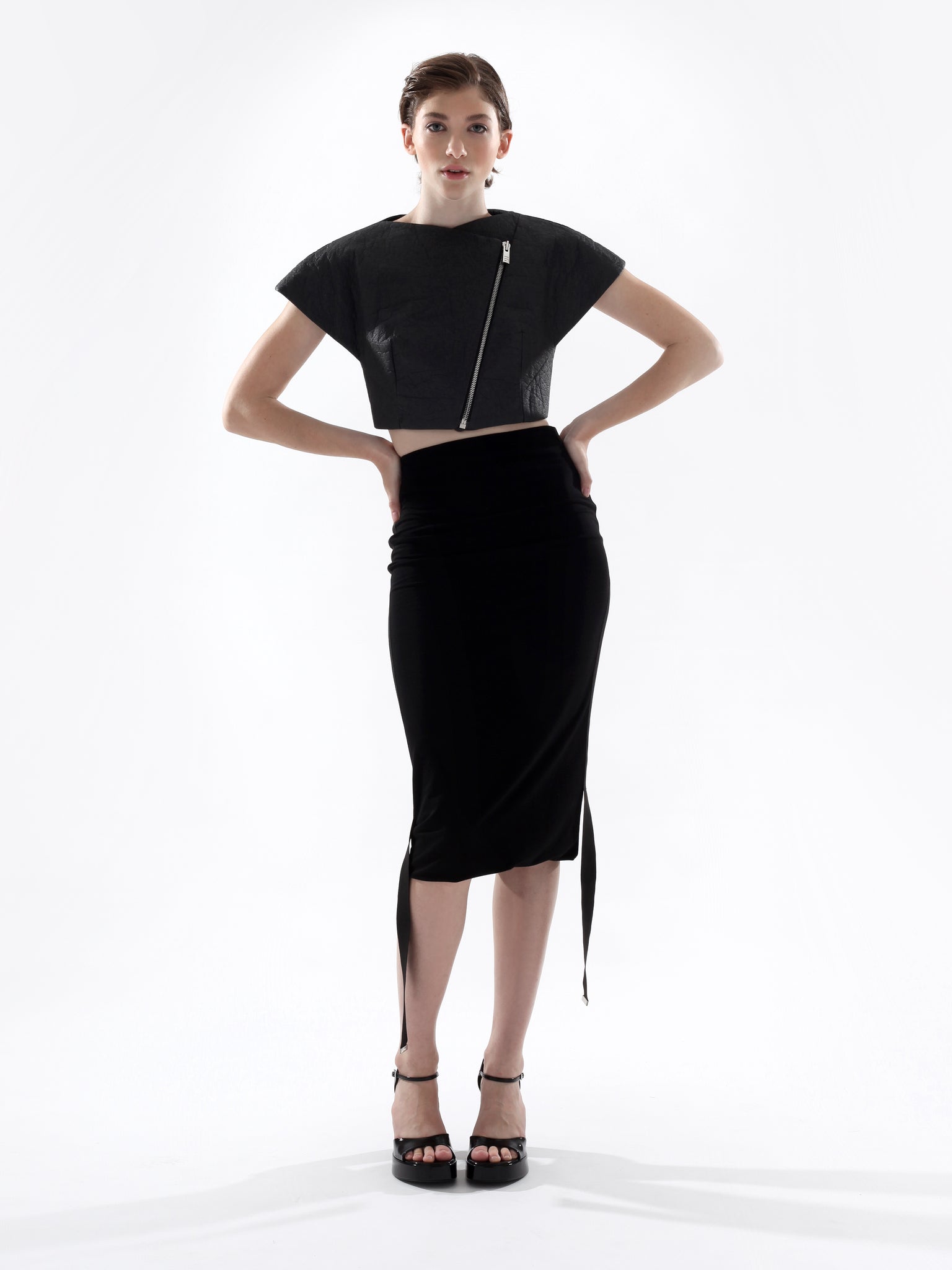 SILENT FOLD SKIRT