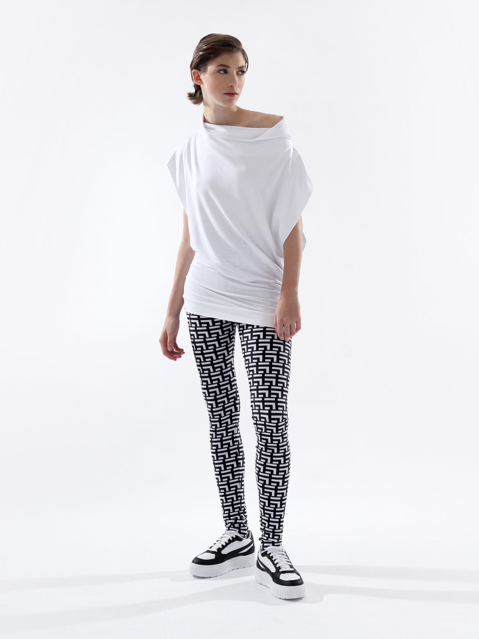 PURE DRAPE TOP